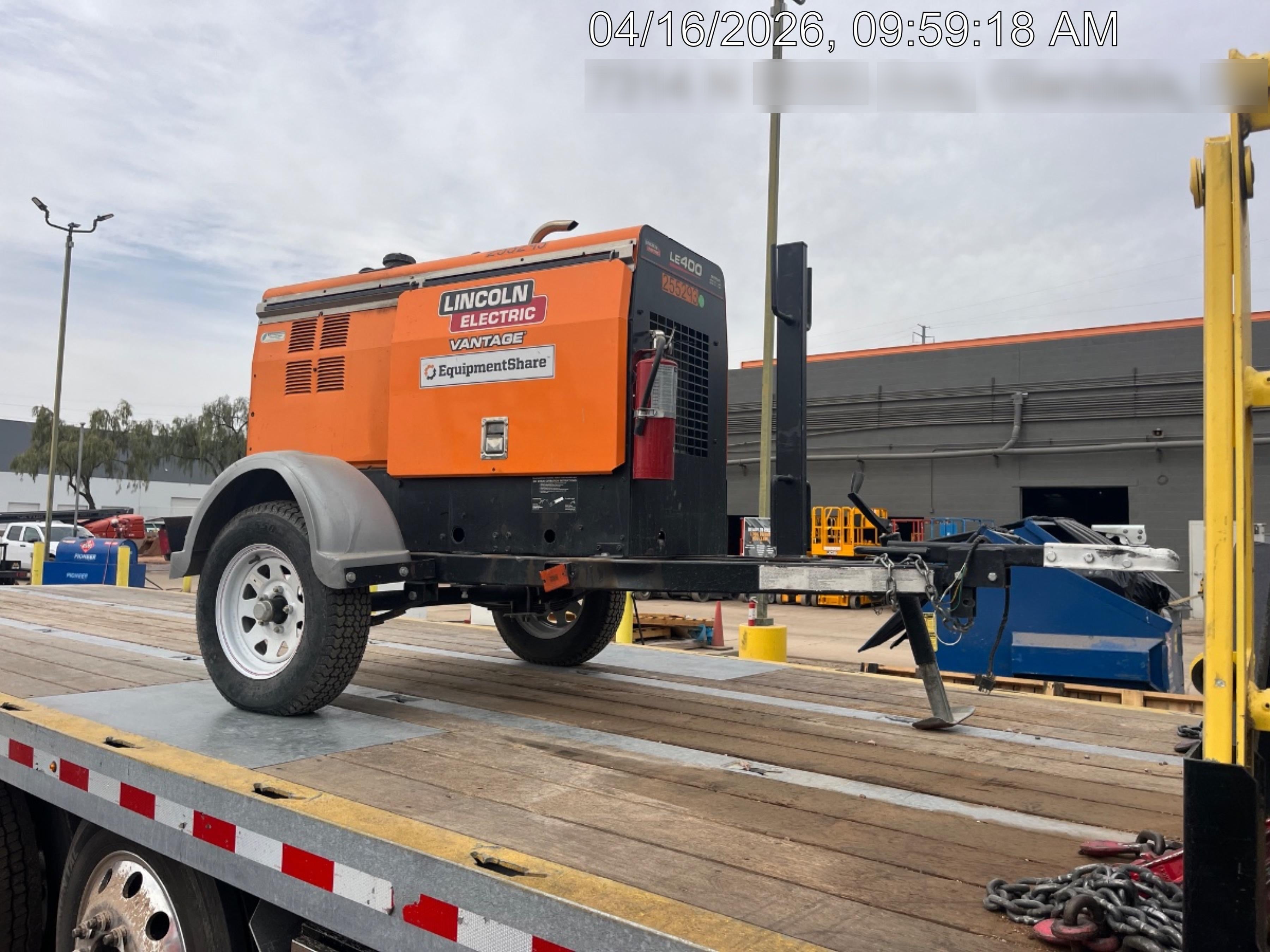 2021 Lincoln Electric Vantage 322 Vantage 322 Ready Pak 3 w/ Decals, ORANGE (includes trailer, cable rack, fender light kit) NO Telematics