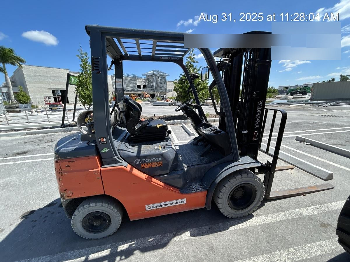 2022 TOYOTA 50-8FGU25
