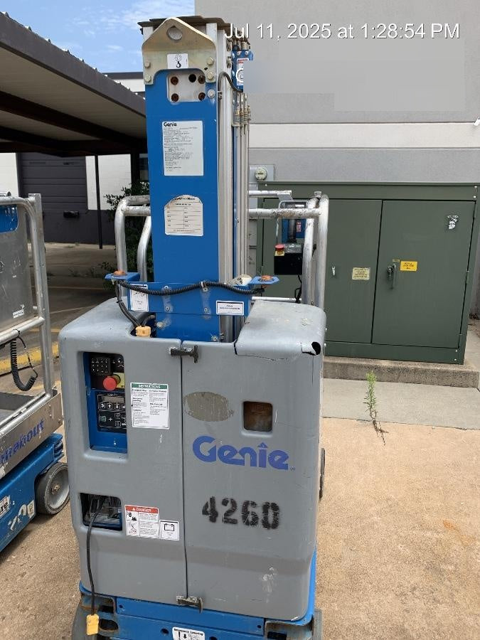 2017 GENIE GR-20