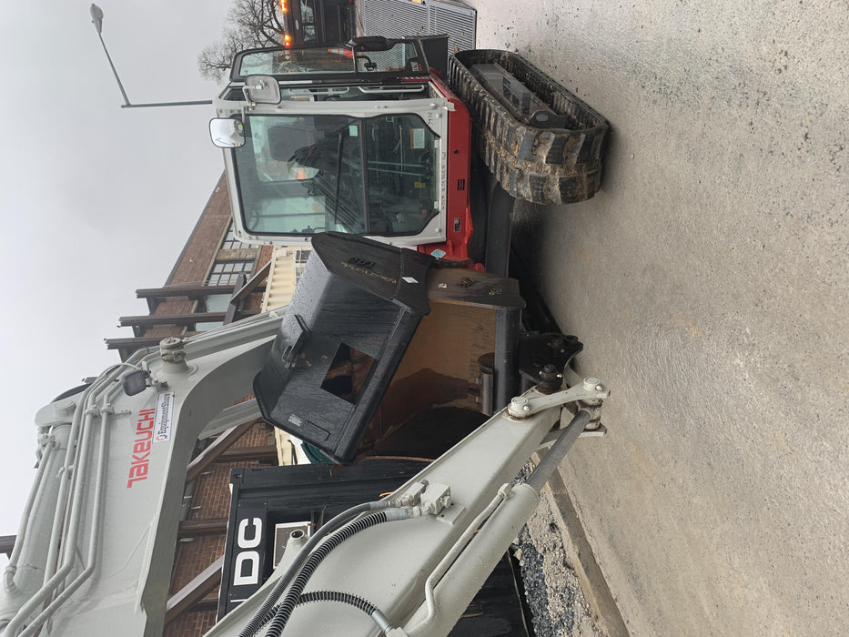 2020 TAKEUCHI TB290C