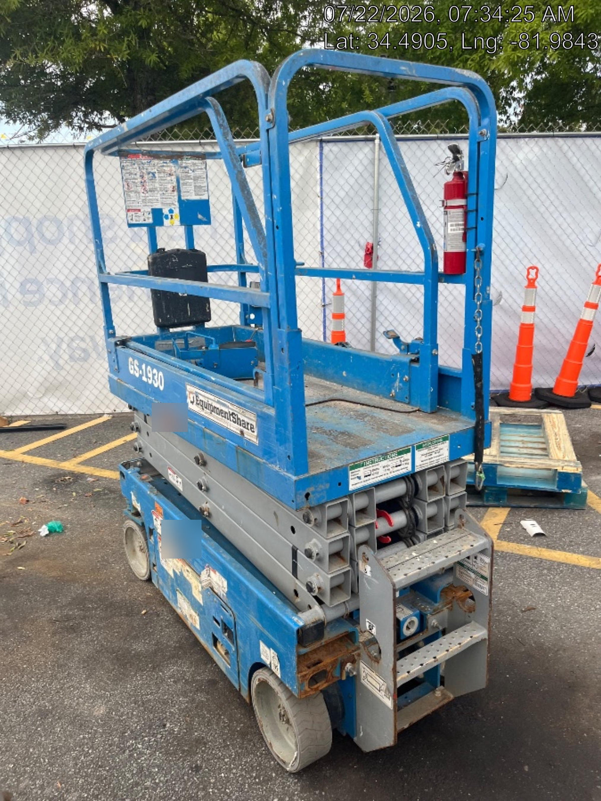 2020 Genie GS-1930 Fixed rails with chain entry gate - Pre A92.20