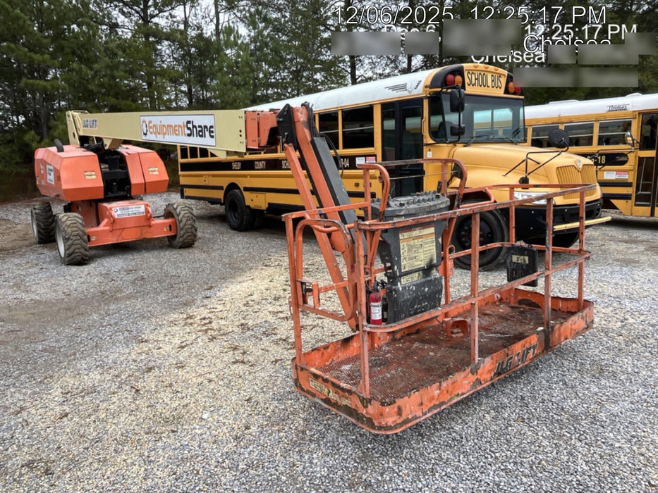 2019 JLG 860SJ