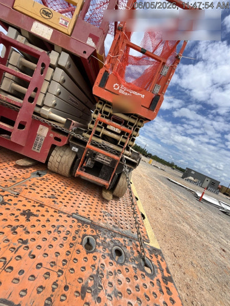 2023 JLG ES2632