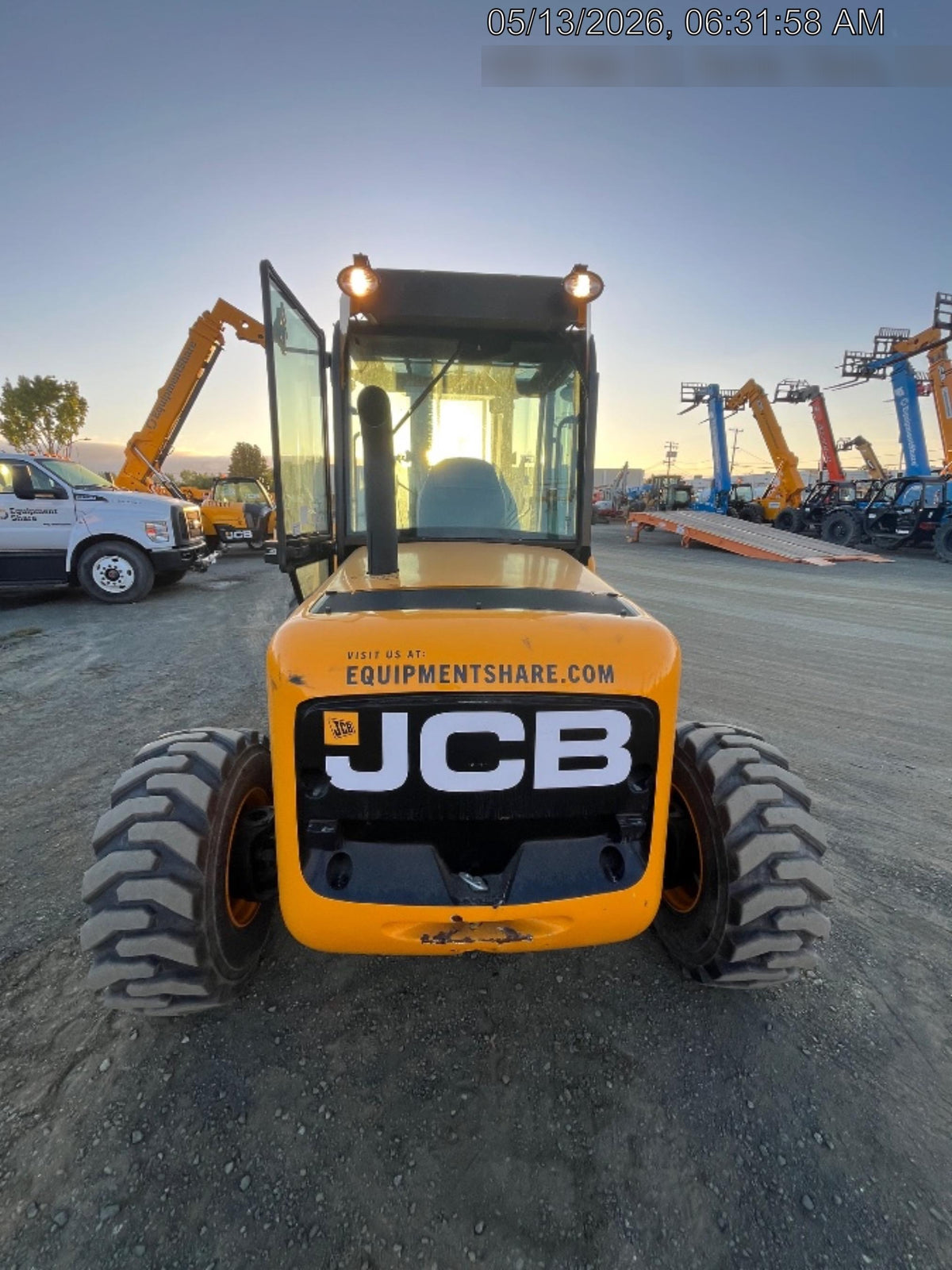 2025 JCB 930-4