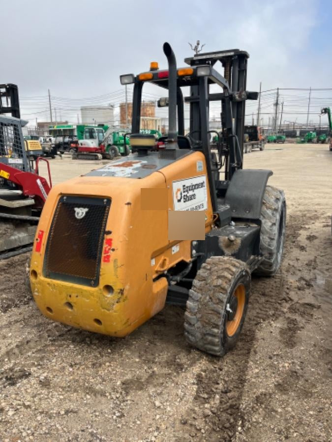 2018 CASE 588H