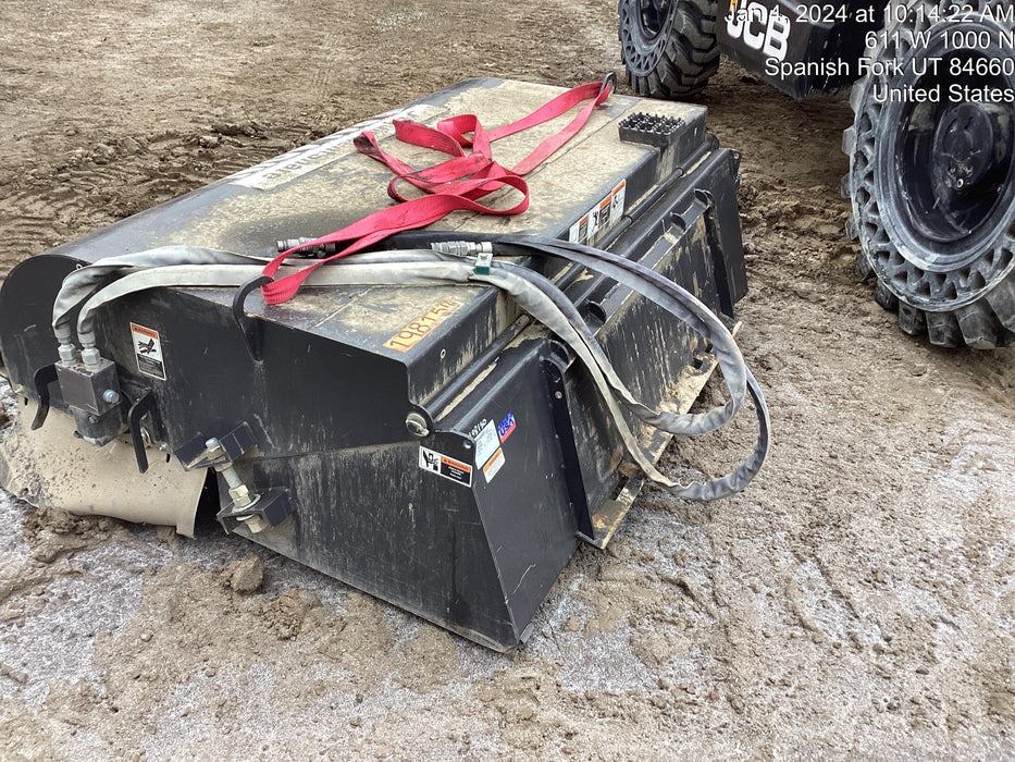 2021 PALADIN Sweepster SB72