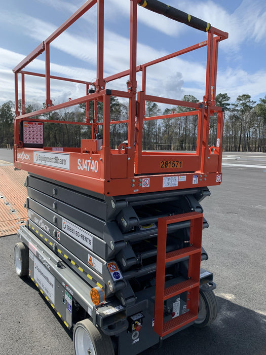 2022 SKYJACK SJ4740