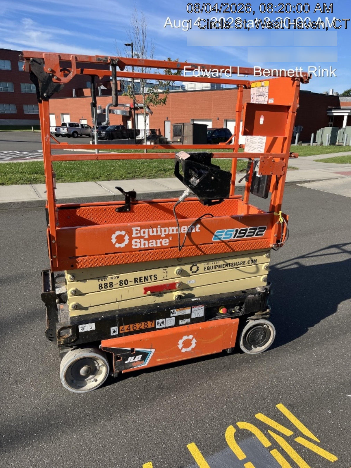 2024 JLG ES1932