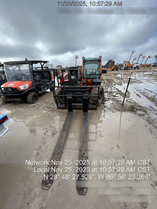 2020 JLG G5-18A Cab/Heat/Air, NM Solid Tires, Beacon w/48" Carriage, 48" Pallet Forks