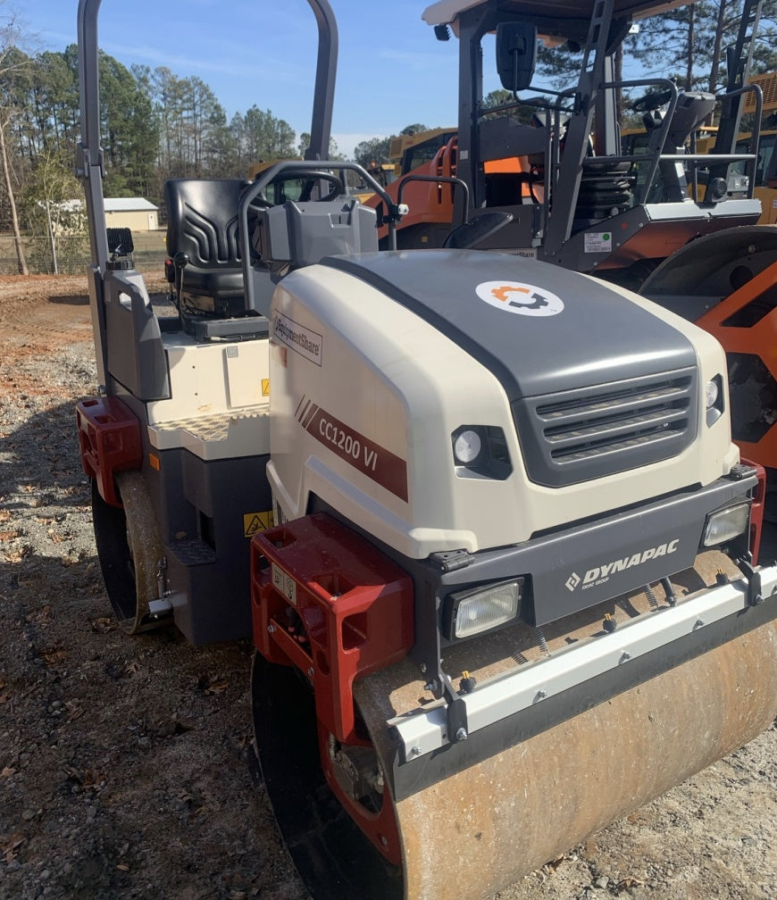 2023 DYNAPAC CC1200