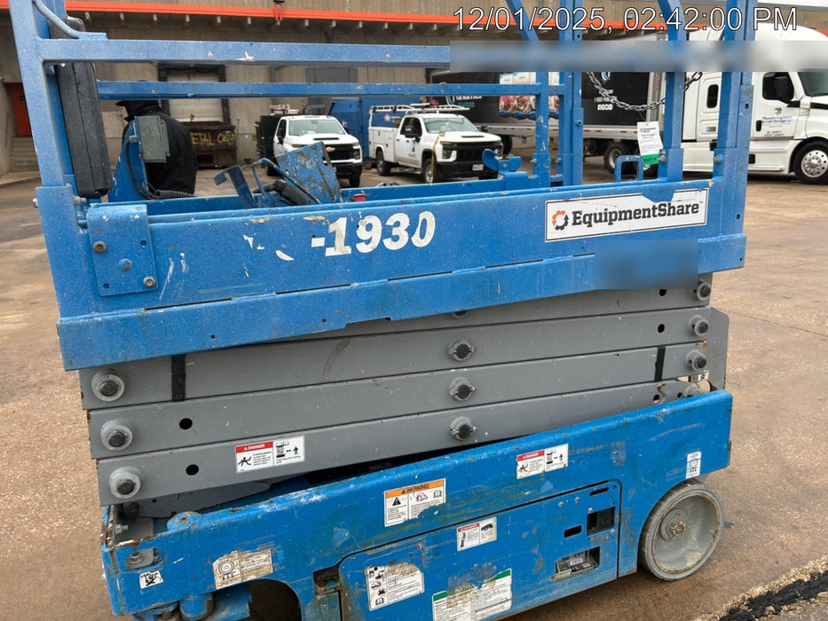 2019 Genie GS-1930 Fixed Rails with Chain Entry