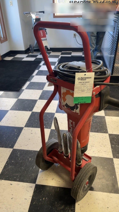 2022 HILTI TE 3000-AVR