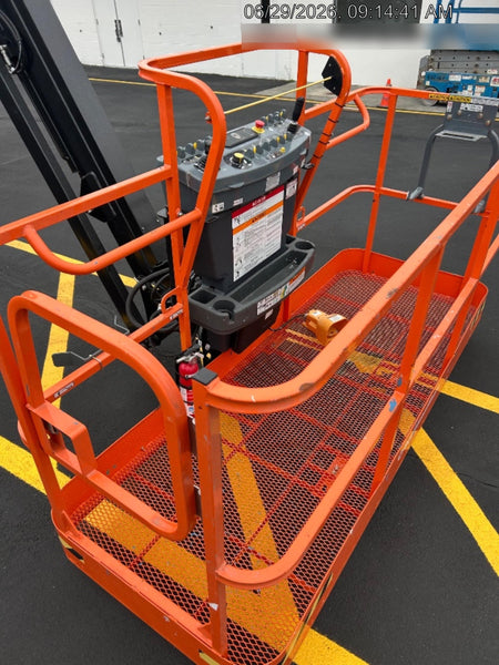 2025 JLG 660SJ