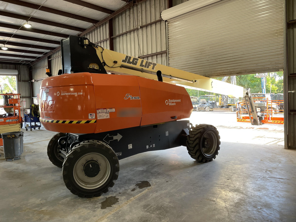 2023 JLG 860SJ