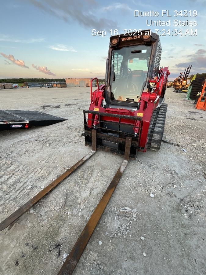2025 TAKEUCHI TL12V2-CR