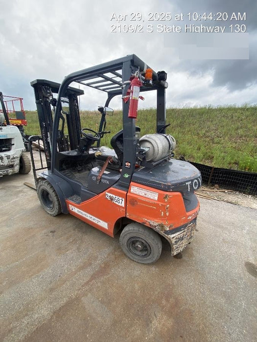 2022 TOYOTA 50-8FGU25