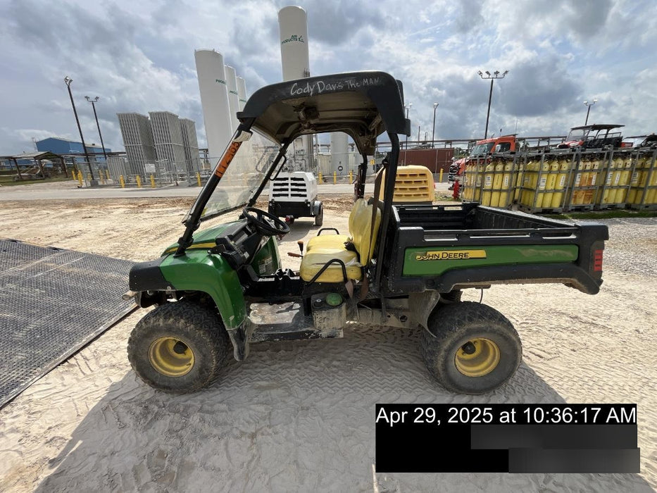 2020 John Deere 815E 2S 2 - 3 Seat UTV, DSL, 4WD, Canopy, Standard Rental Spec
