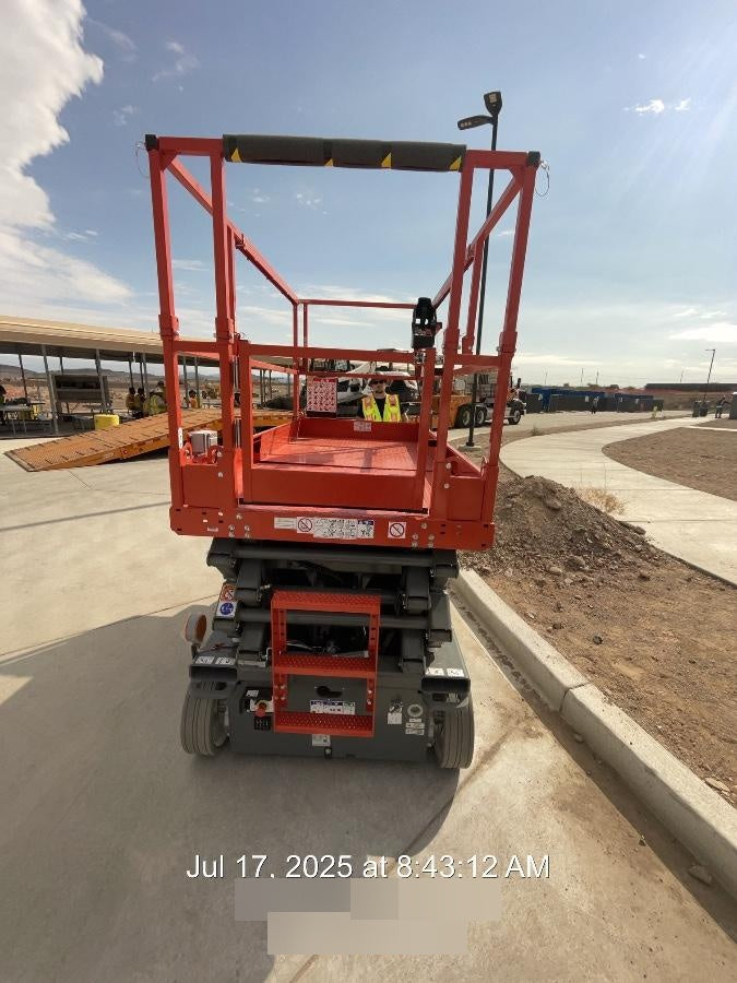 2025 SKYJACK SJ4726