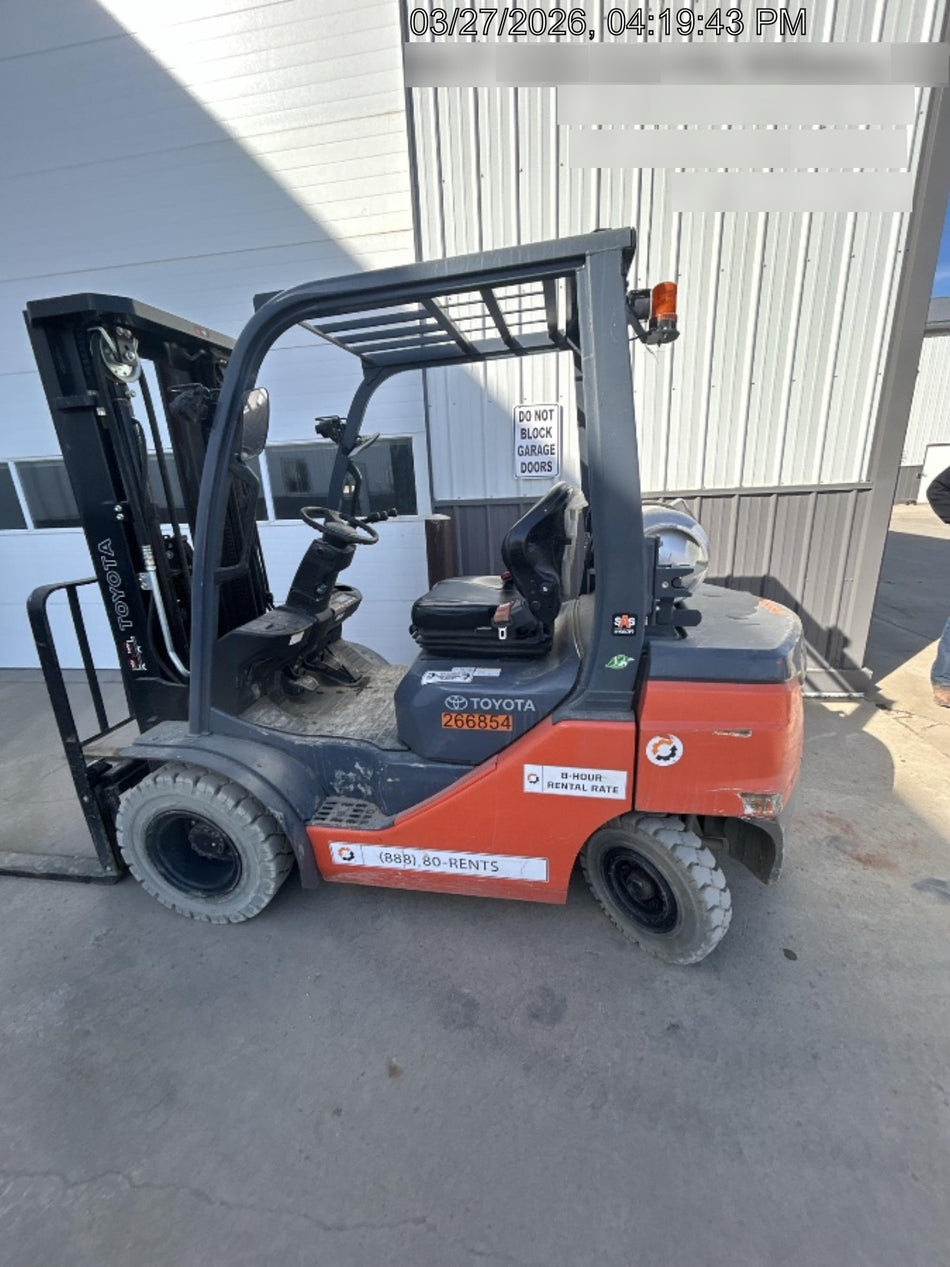 2022 TOYOTA 50-8FGU25