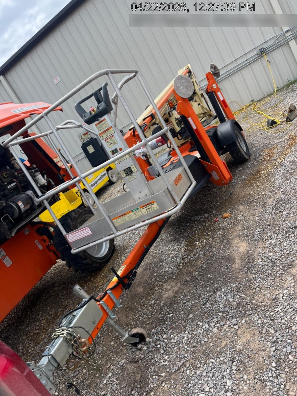 2023 JLG T350