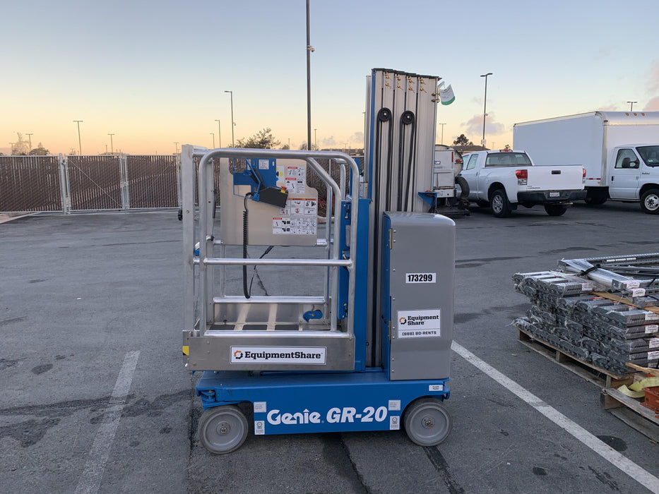 2021 GENIE GR-20