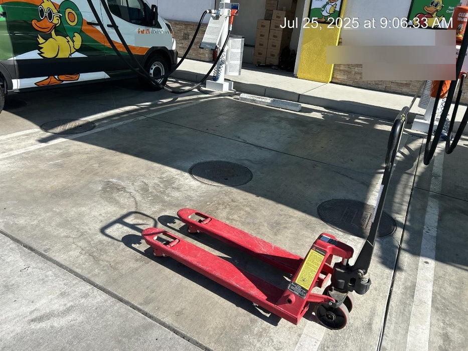 2019 HAUL MASTER 2.5 Ton Manual Pallet Jack