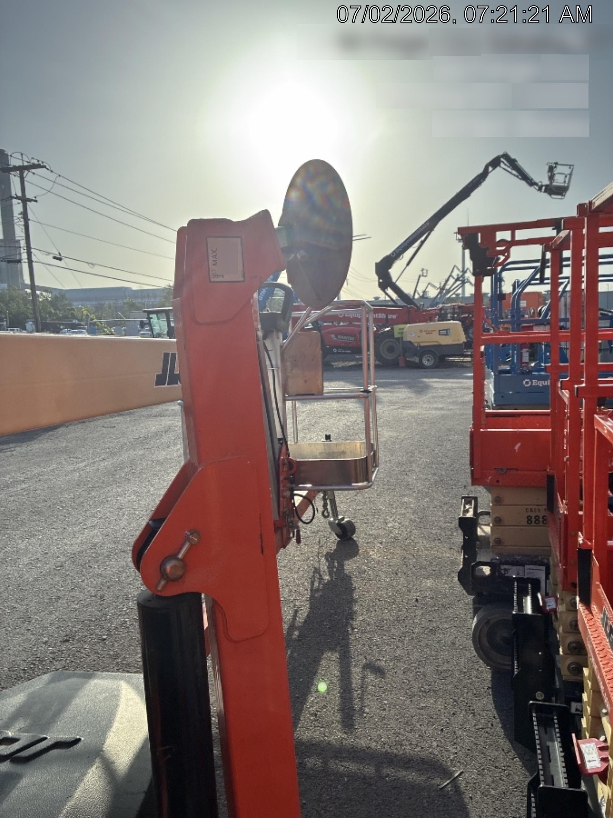 2021 JLG T500J