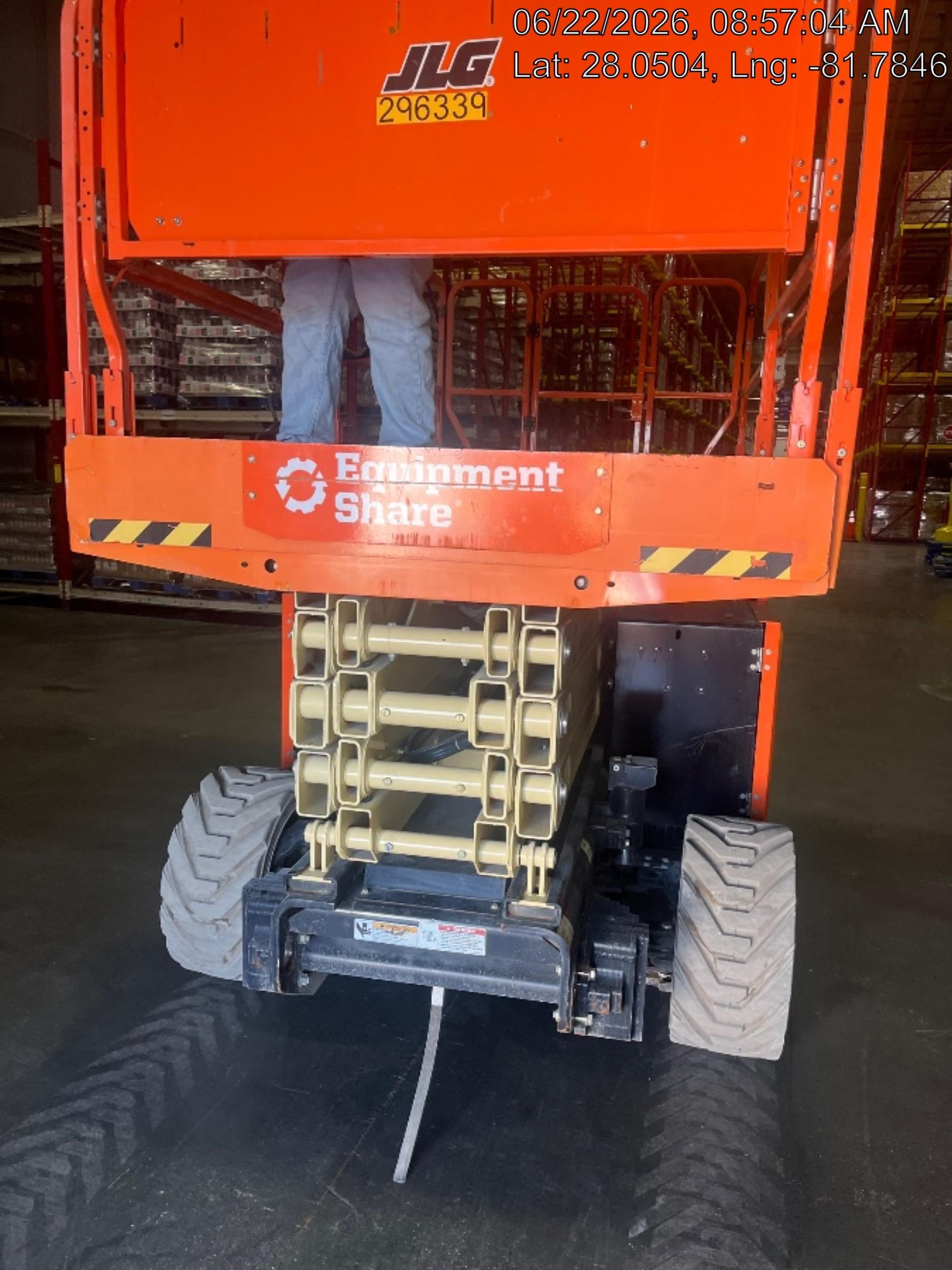 2023 JLG ERT4069