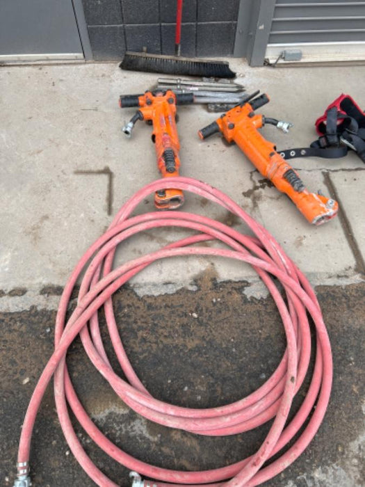 2024 MICHIGAN PNEUMATIC ES-TPB90-118-TRACKER