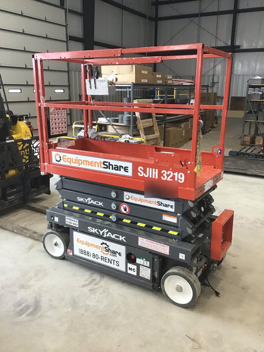 2018 SKYJACK SJIII-3219