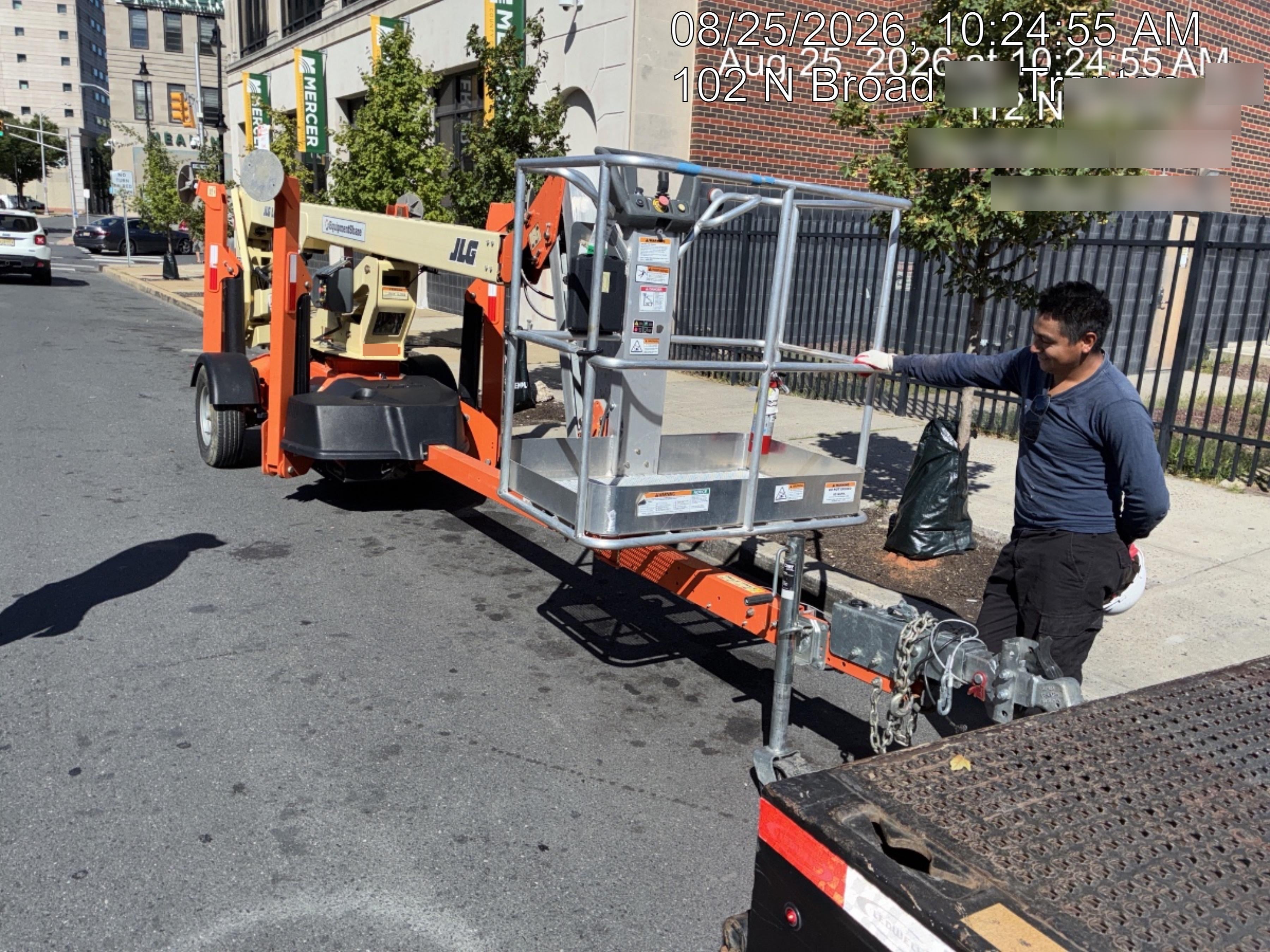 2022 JLG T500J