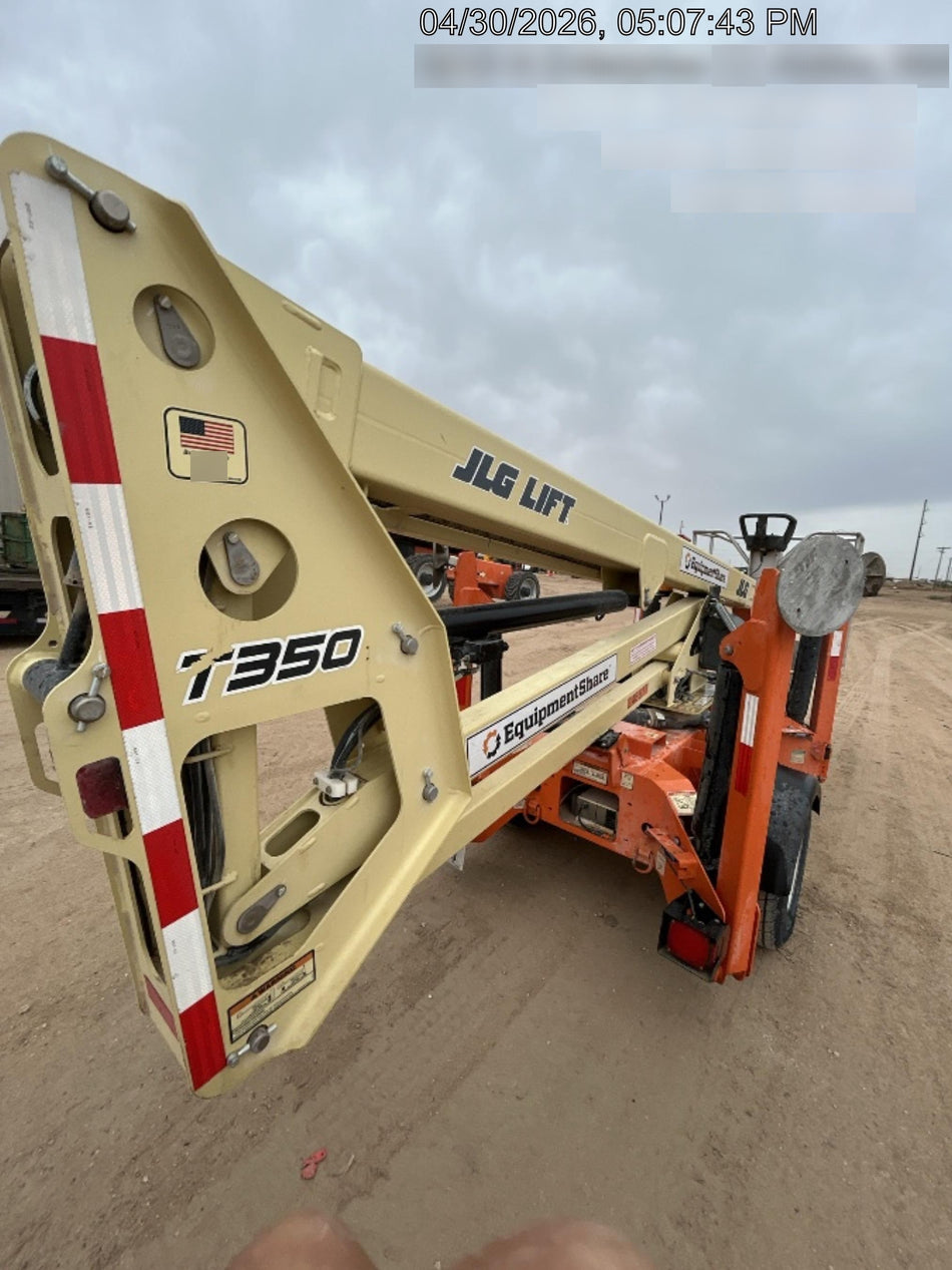 2022 JLG T350