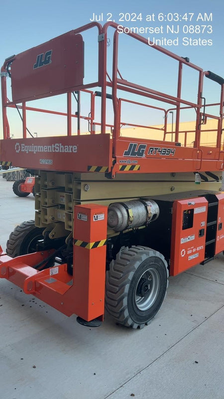 2024 JLG RT4394