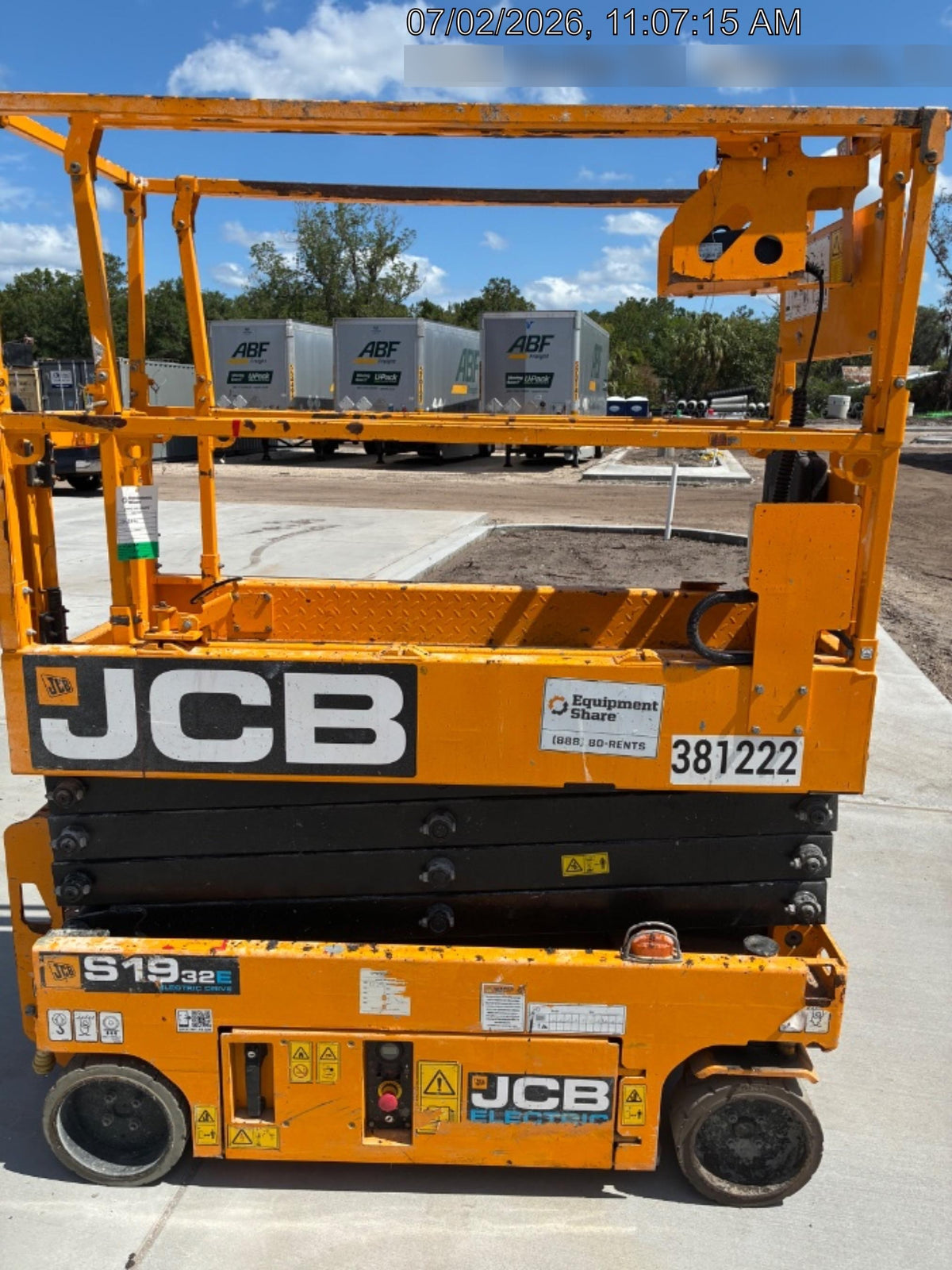 2024 JCB S1932E