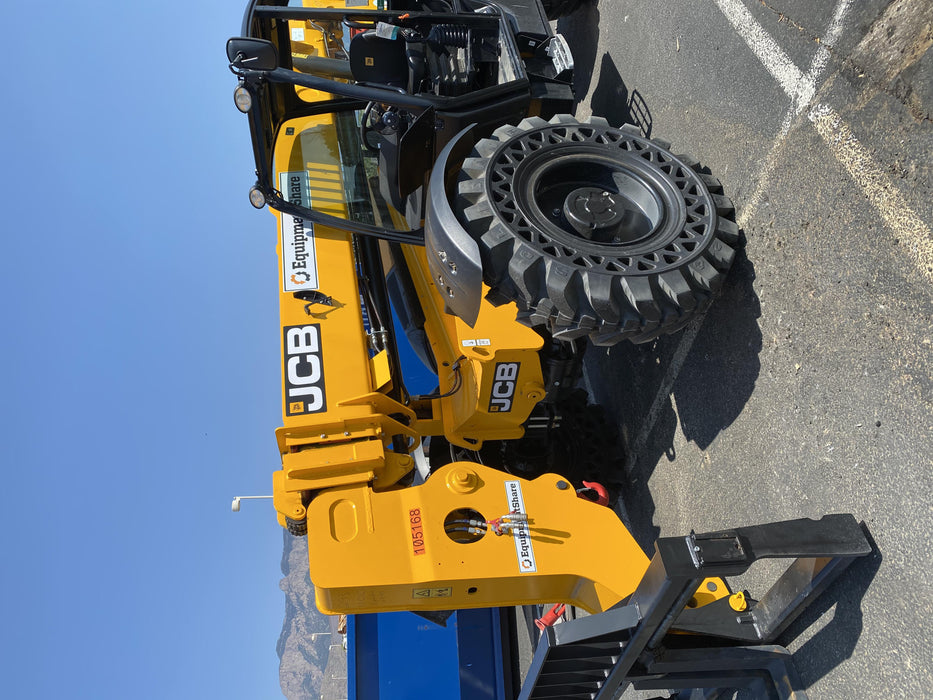 2020 JCB 509-42 Canopy, Solid Tires, Work Lights, Beacon, Aux Hydraulics, Back up Alarm, Lifting Eye, ES Decals