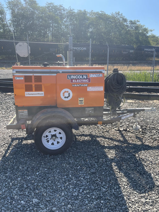 2021 Lincoln Electric Vantage 322 Vantage 322 Ready Pak 3 w/ Decals, ORANGE (includes trailer, cable rack, fender light kit) NO Telematics