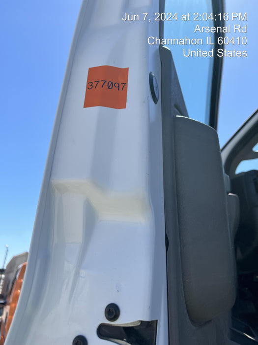 2023 CHEVROLET Express Van - Rental