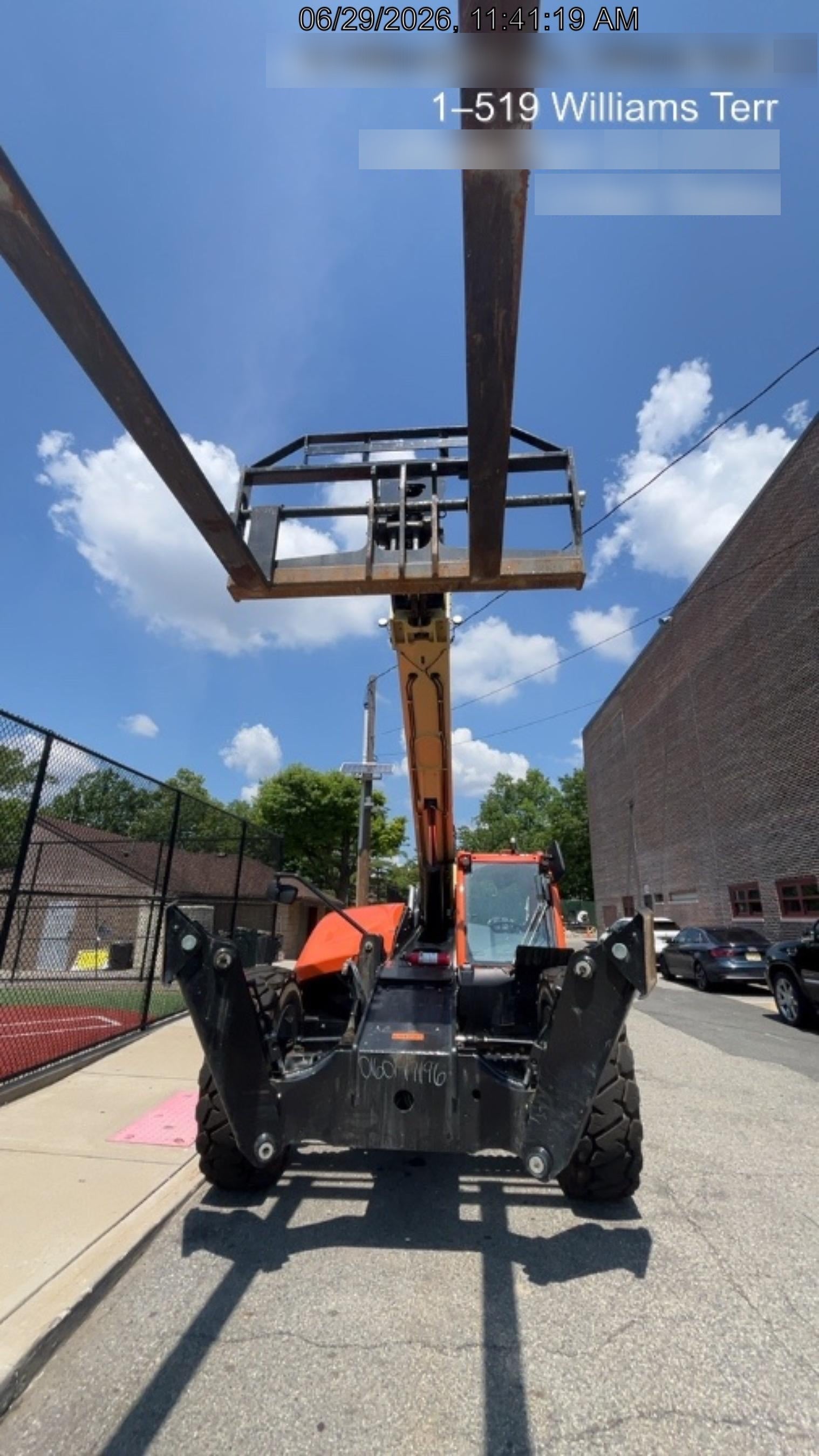 2025 JLG 1055 Premium