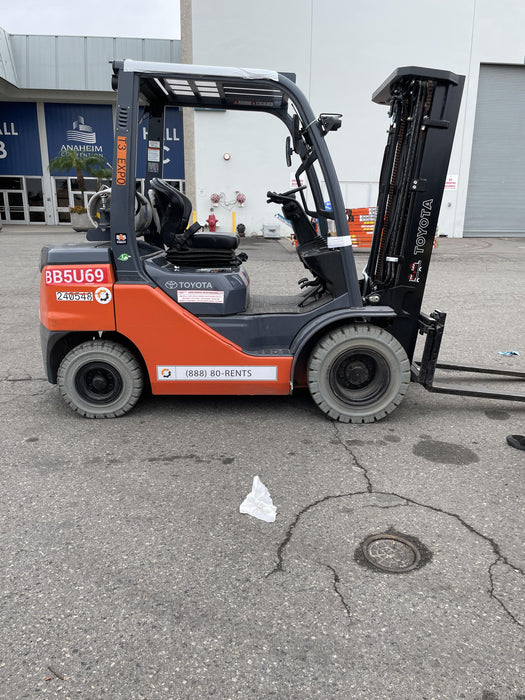 2022 TOYOTA 50-8FGU25