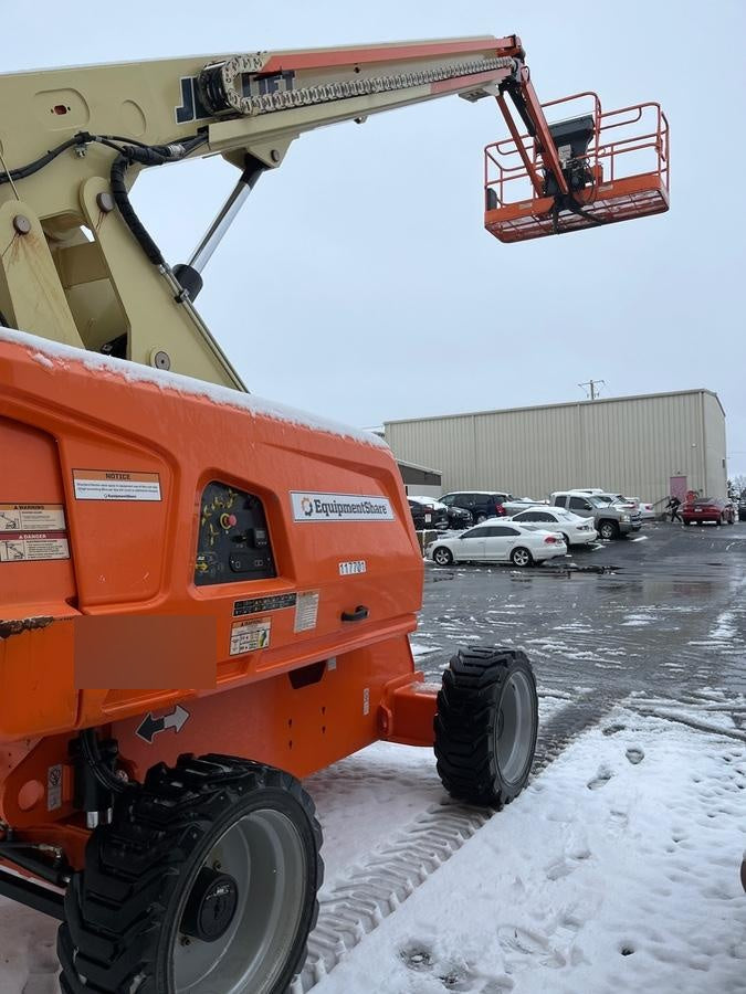 2021 JLG 660SJ