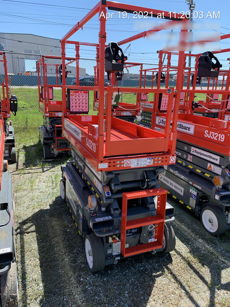 2021 SKYJACK SJ3219