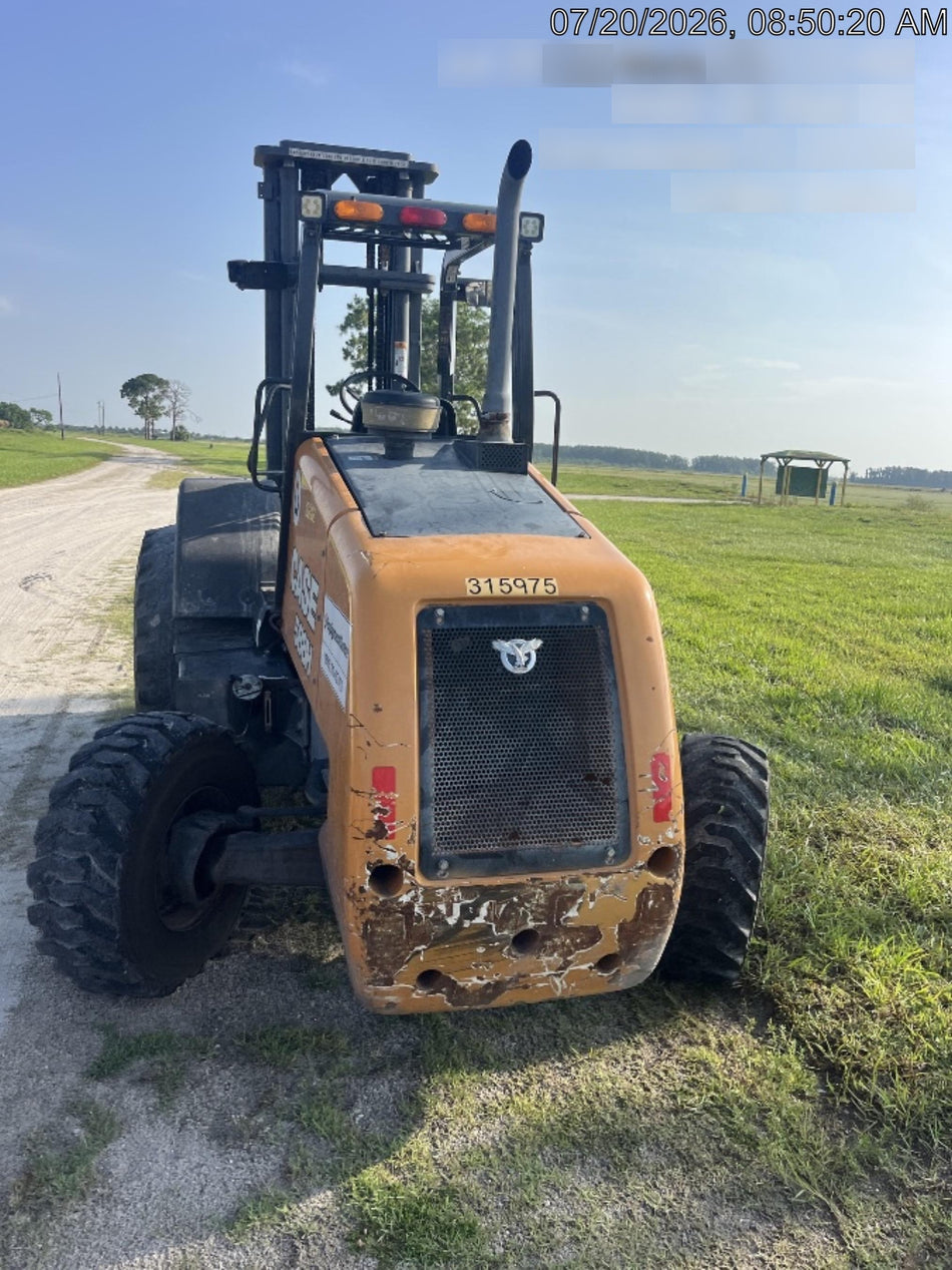 2023 CASE 588H