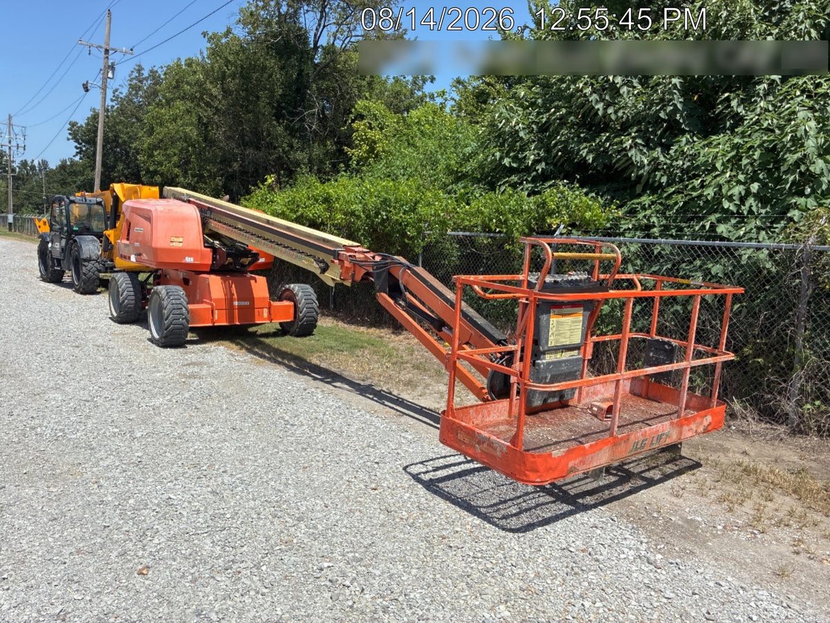 2018 JLG 660SJ