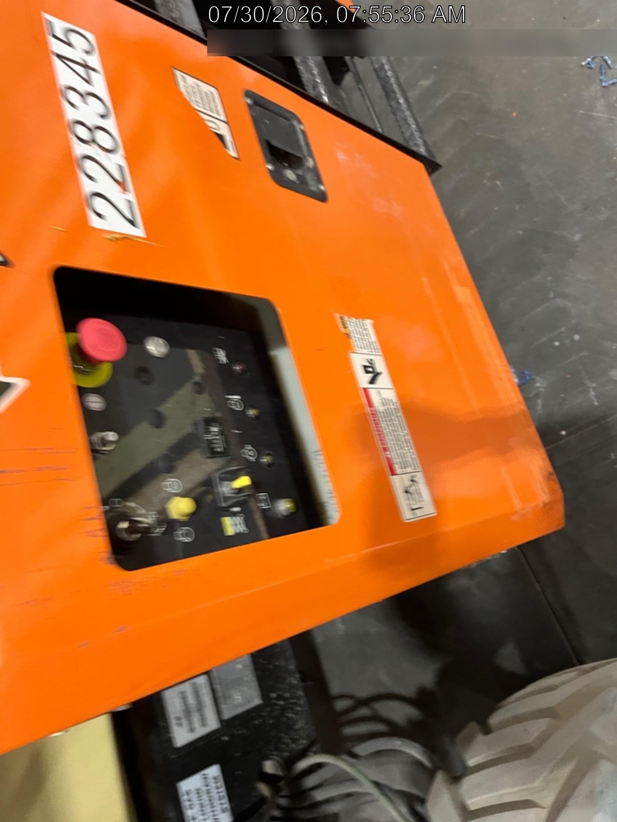 2022 JLG 4394RT