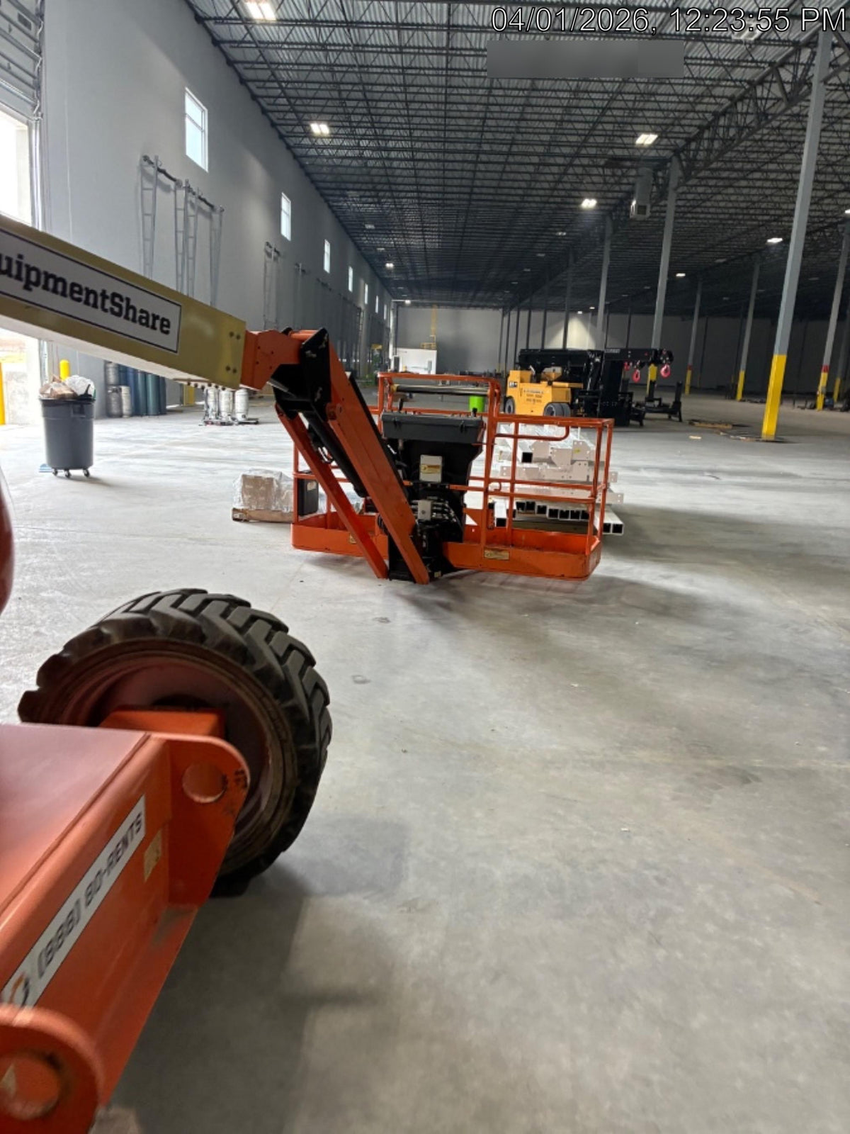 2018 JLG 600AJ