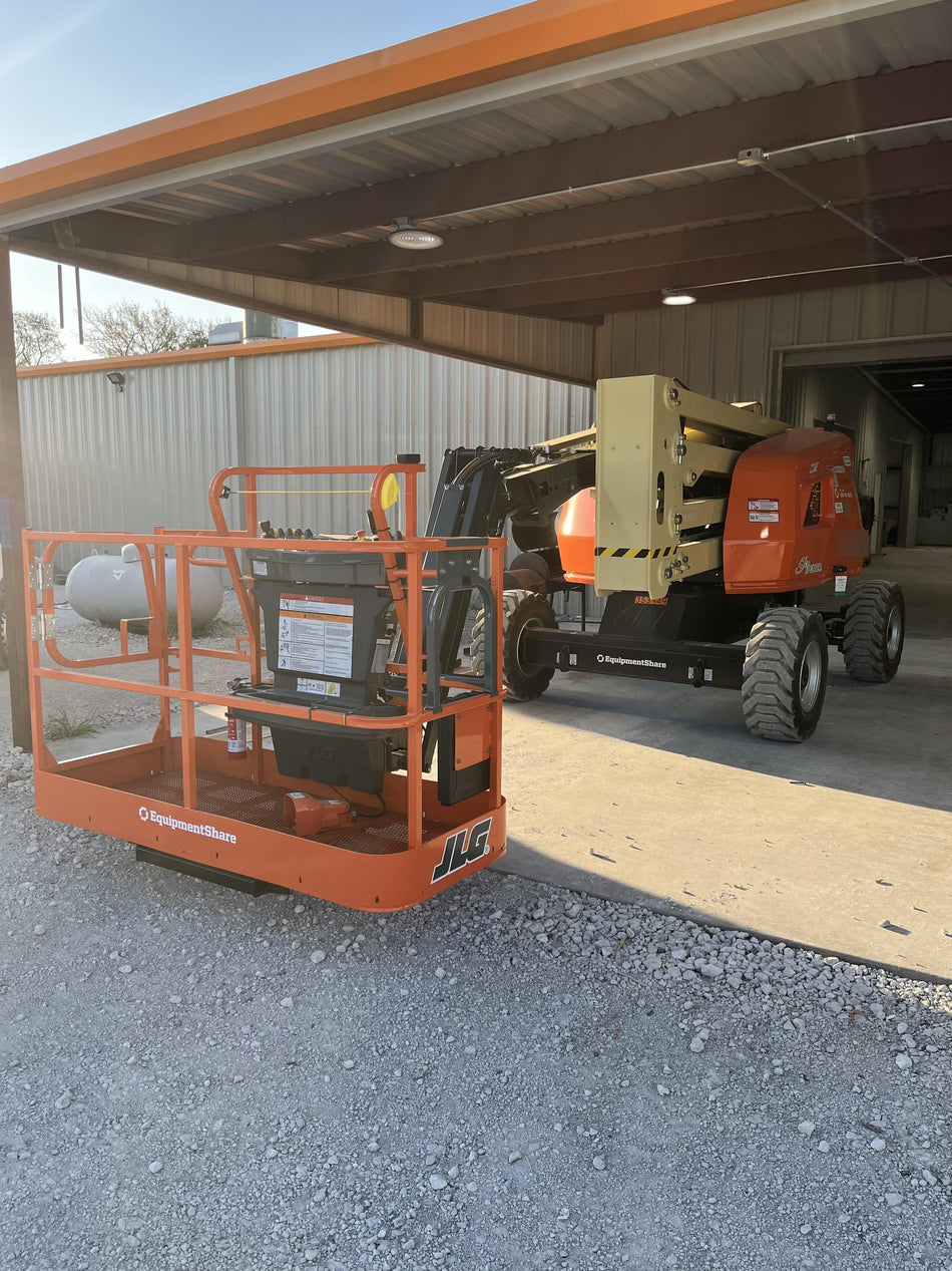 2023 JLG 450AJ