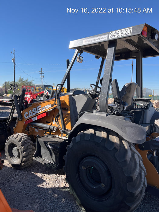 2022 CASE 570N EP