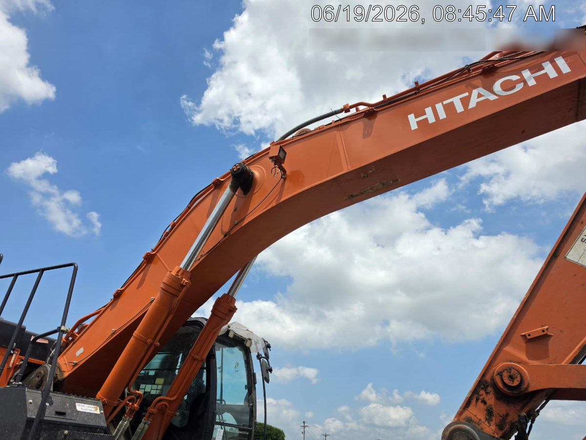2025 HITACHI ZX490LC-6
