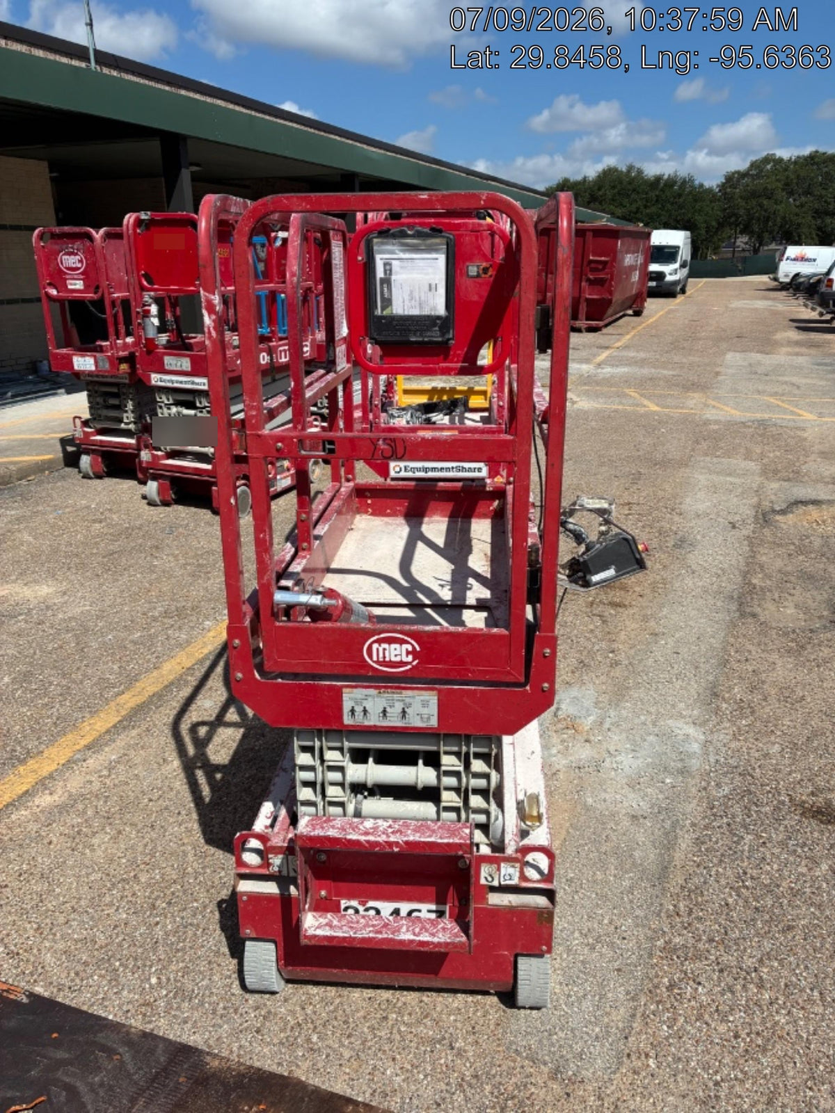 2019 MEC 1330SE MEC 1330SE w/ES Track Hardware, Full Extended 2 Year Warranty