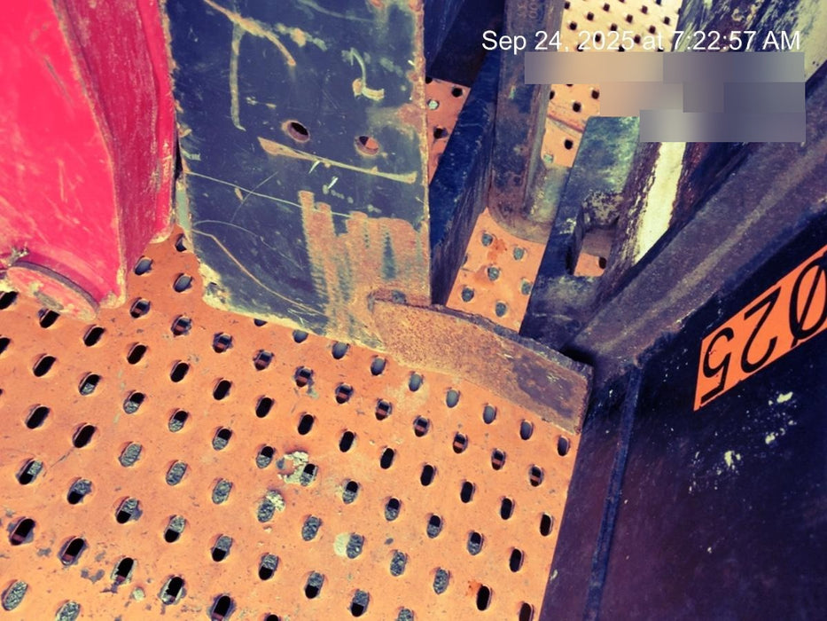 2022 ARROW MATERIAL HANDLING 60" Pallet Forks - Arrow